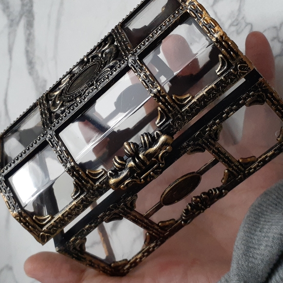 Pirate small vintage-like jewelry trinket transparent treasure box (brand new) - Picture 3 of 8